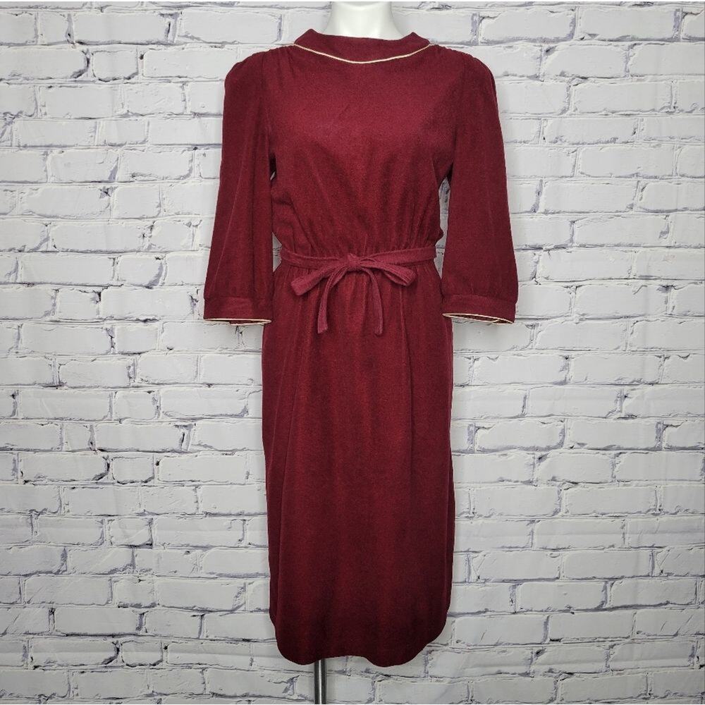 VTG Maroon Terry Cloth Long Sleeve Midi Dress vintage size 13-14, (modern Small)